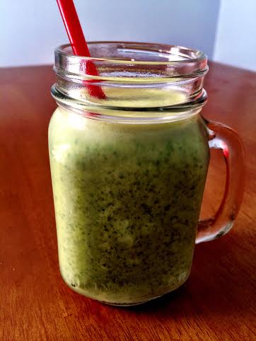 Vanilla Peanut Butter Spinach Smoothie | FoodosaurusRex.com